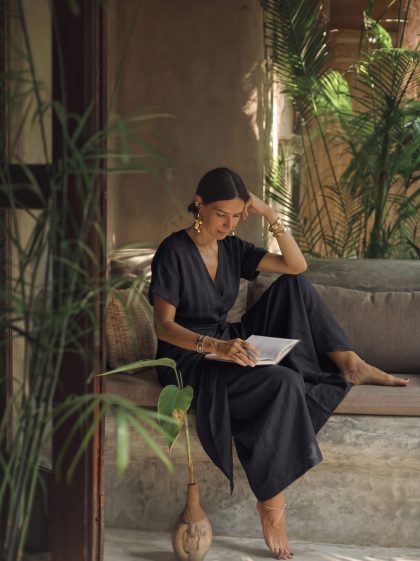 Linen Midi Dress-Black